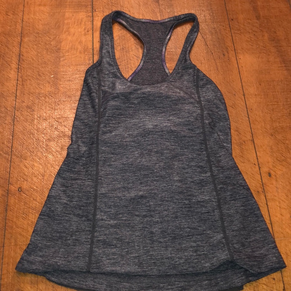 Lululemon tank